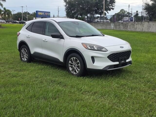 Used 2022 Ford Escape SE AWD/4WD image 7