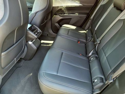 Used 2024 Cadillac Lyriq Tech w/ Driver Assist Package AWD/4WD image 10