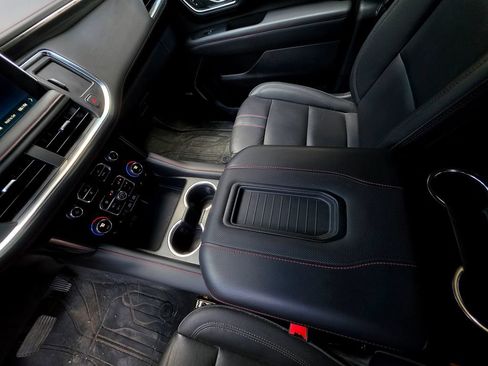Used 2024 Chevrolet Tahoe RST w/ Luxury Package AWD/4WD image 51