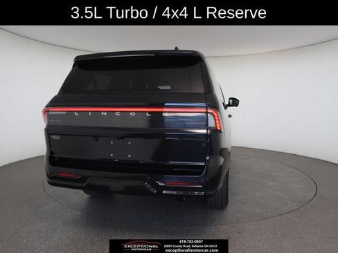 Used 2025 Lincoln Navigator L Reserve AWD/4WD image 16