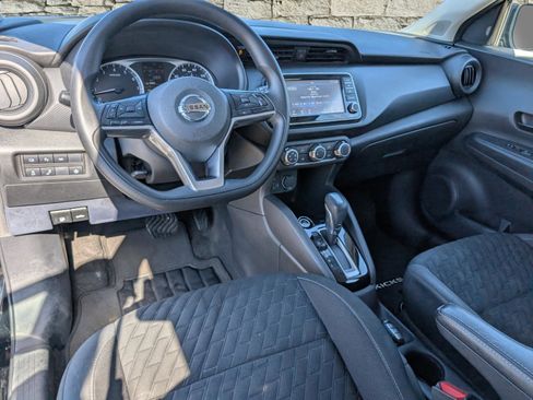 Used 2021 Nissan Kicks S image 17