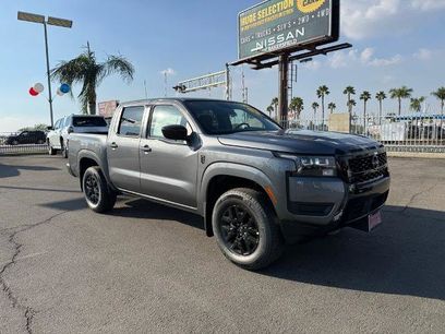 New 2026 Nissan Frontier SV w/ Tow Package