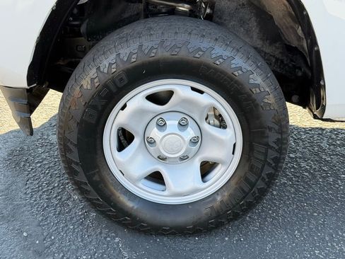 Used 2021 Toyota Tacoma SR image 10