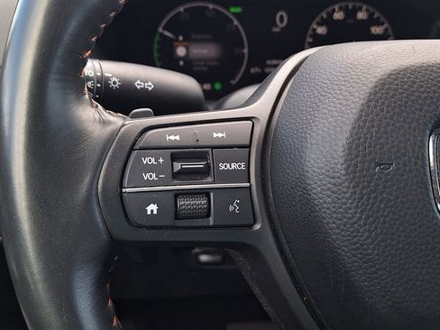 Used 2023 Honda CR-V Sport image 16