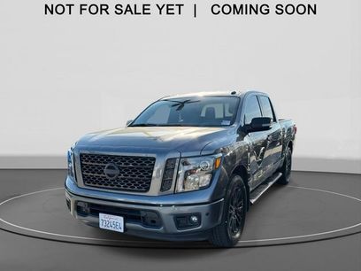 Used 2019 Nissan Titan SV w/ SV Convenience Package