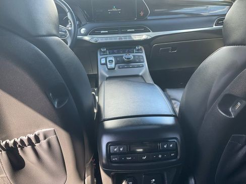 Used 2020 Hyundai Palisade Limited image 28