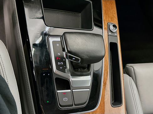 Used 2022 Audi Q5 2.0T Premium Plus image 25