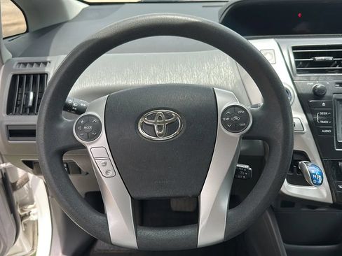 Used 2012 Toyota Prius V Two FWD image 30
