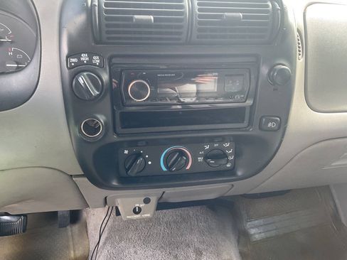 Used 1997 Ford Ranger XLT AWD/4WD image 15