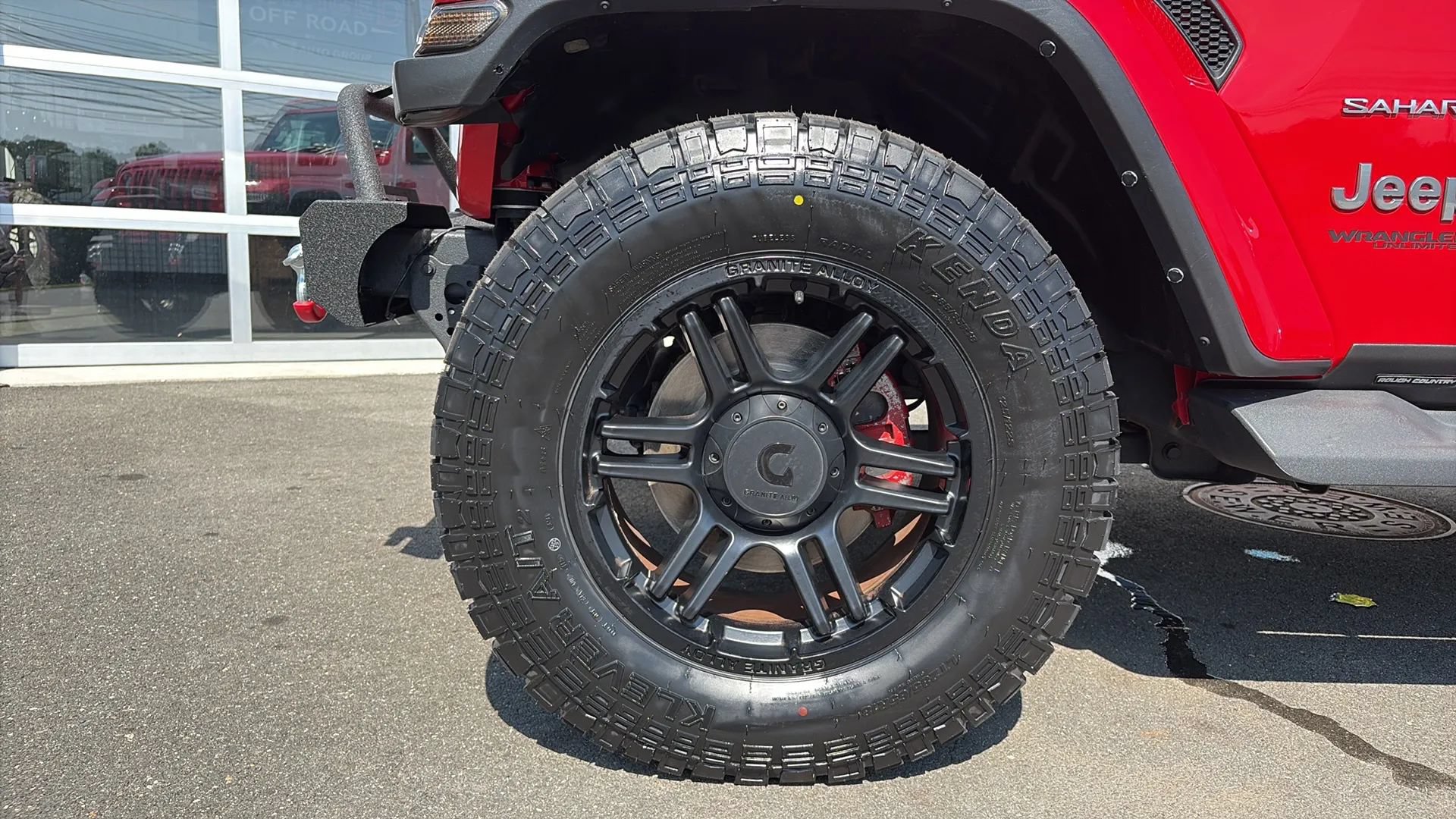 Used 2021 Jeep Wrangler Unlimited Sahara w/ Uconnect 4C Nav & Sound Group AWD/4WD image 15