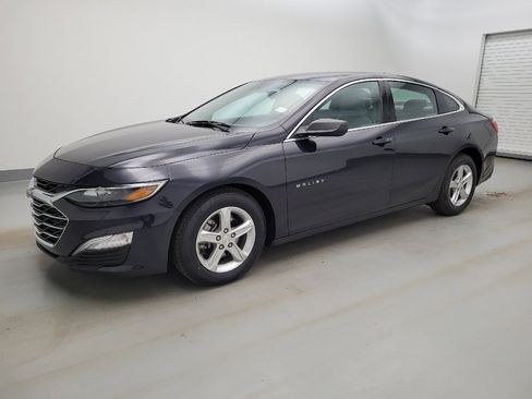 Used 2023 Chevrolet Malibu LS FWD image 2