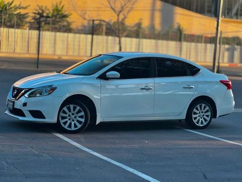 Used 2016 Nissan Sentra S FWD image 8