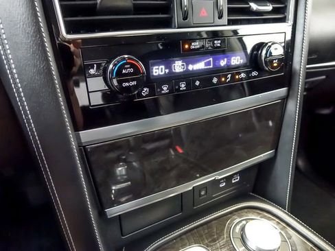 Used 2024 INFINITI QX80 Luxe AWD/4WD image 27