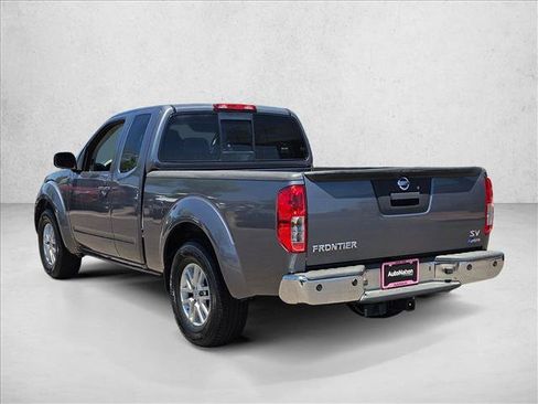Used 2017 Nissan Frontier SV w/ SV Value Truck Package RWD image 7