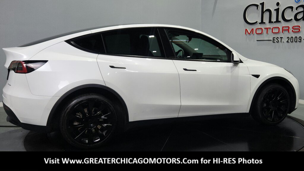 Used 2022 Tesla Model Y Long Range AWD/4WD image 14