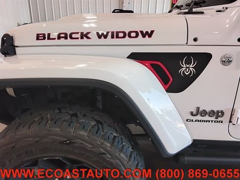 Used 2021 Jeep Gladiator Overland w/ Popular Equipment Package AWD/4WD image 16