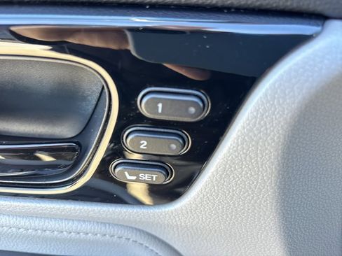 Used 2023 Honda Odyssey Touring image 28