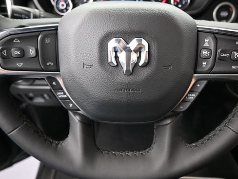 Used 2026 RAM 1500 Laramie AWD/4WD image 33
