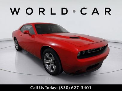 Used 2016 Dodge Challenger SXT
