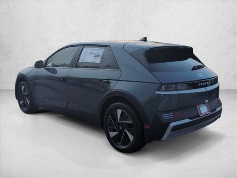 New 2026 Hyundai Ioniq 5 SEL image 9