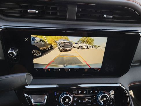 New 2026 GMC Sierra 2500 AT4 w/ AT4 Premium Plus Package image 18