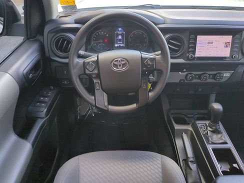 Used 2022 Toyota Tacoma SR w/ SR Convenience Package RWD image 16