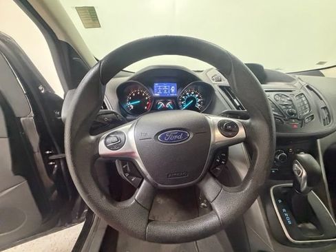 Used 2013 Ford Escape SE FWD image 16