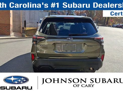 Used 2026 Subaru Forester Premium image 9