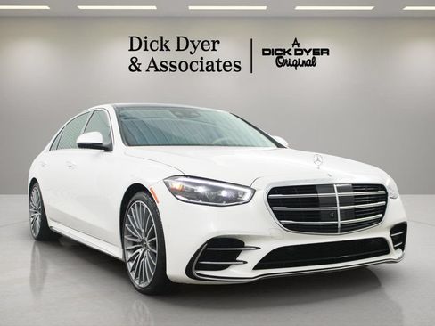 Used 2023 Mercedes-Benz S 580 4MATIC Sedan image 1