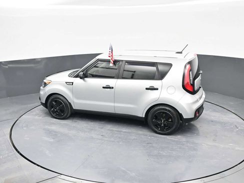 Used 2019 Kia Soul image 26