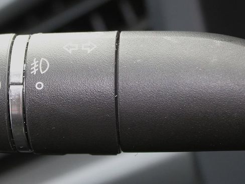 Used 2023 GMC Acadia AT4 w/ Technology Package image 27