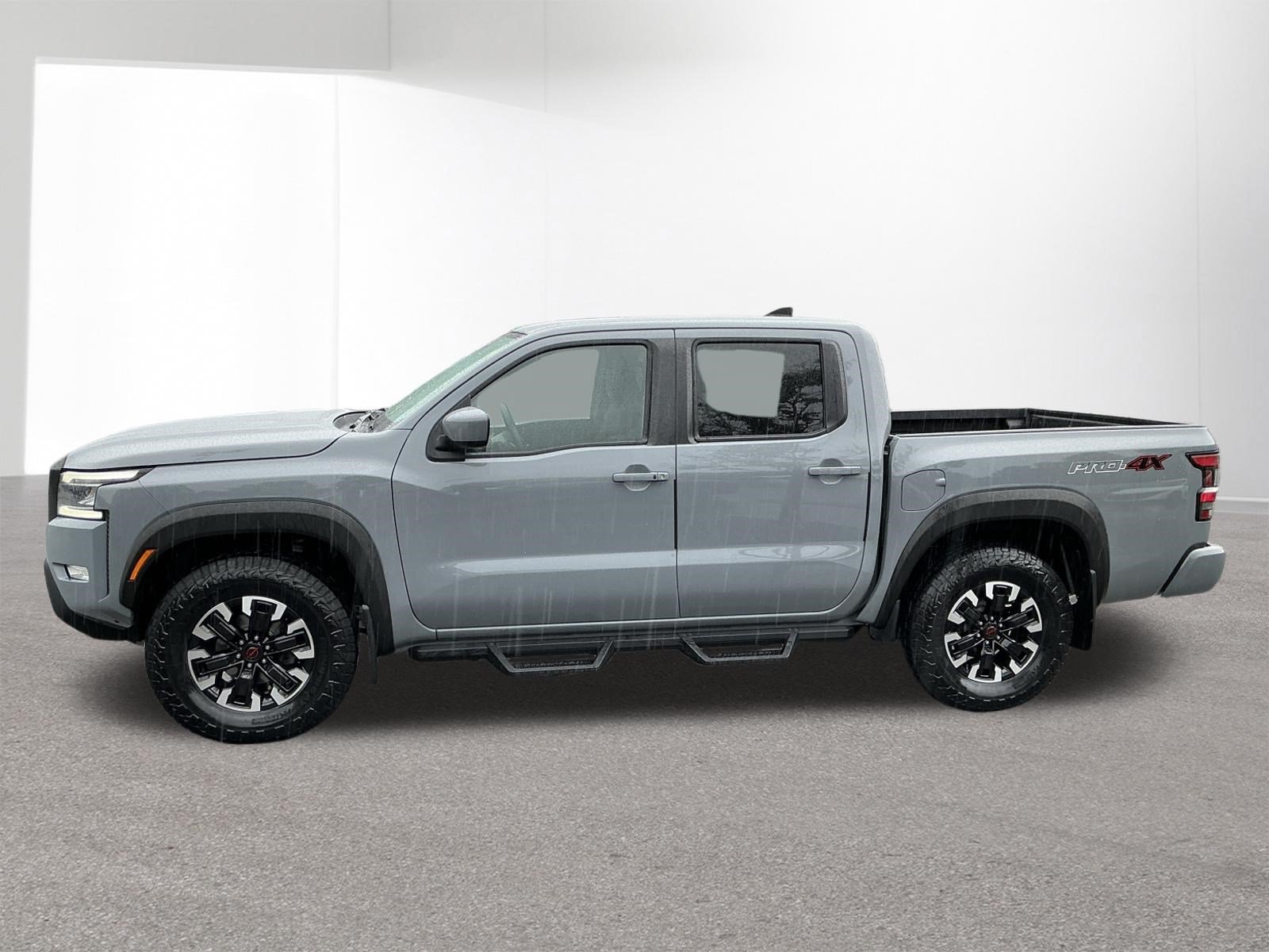 Used 2023 Nissan Frontier PRO-4X w/ Tow Package AWD/4WD image 12