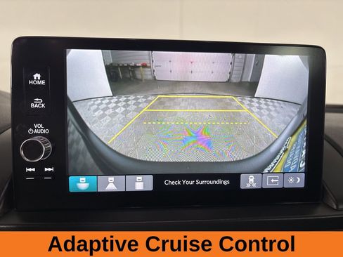 Used 2024 Honda Pilot Touring image 16