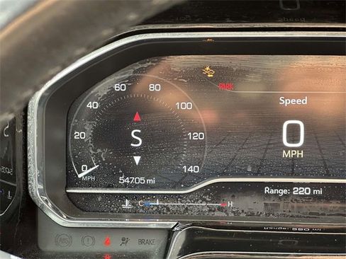 Used 2022 GMC Sierra 1500 Elevation image 24