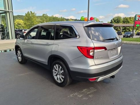 Used 2020 Honda Pilot EX image 6