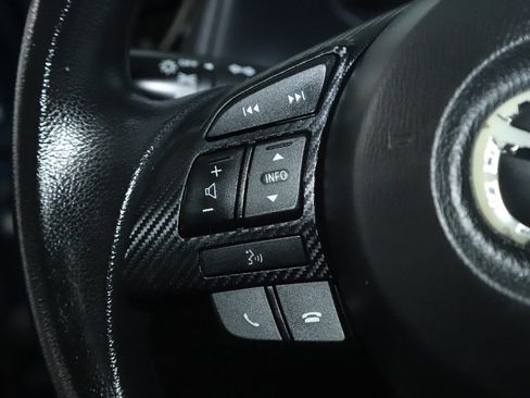 Used 2016 MAZDA MAZDA3 i Sport FWD image 20