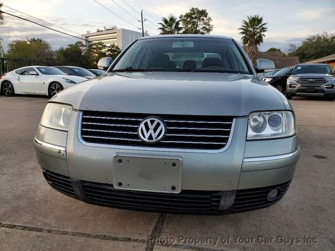 Used 2004 Volkswagen Passat GLS image 3