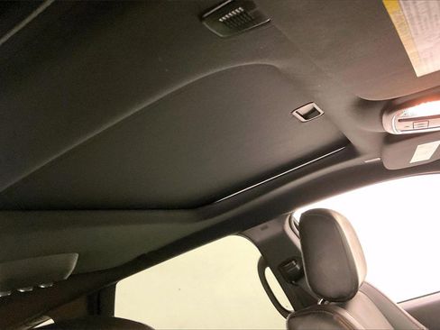 Used 2024 Dodge Durango GT image 23