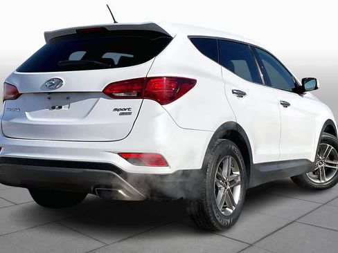Used 2018 Hyundai Santa Fe Sport image 13