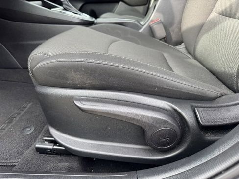 Certified 2023 Kia Forte LXS w/ LXS Technology Package image 16