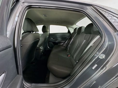 Certified 2024 Hyundai Elantra SEL image 24