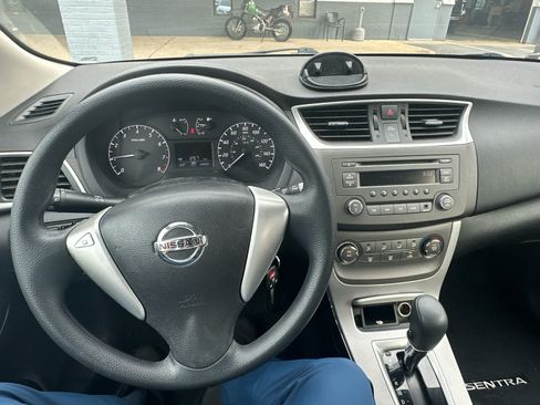 Used 2013 Nissan Sentra S FWD image 13
