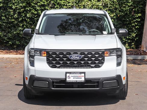 Used 2025 Ford Maverick XL FWD image 2