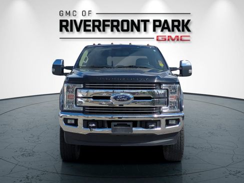 Used 2017 Ford F350 Lariat w/ Chrome Package AWD/4WD image 8