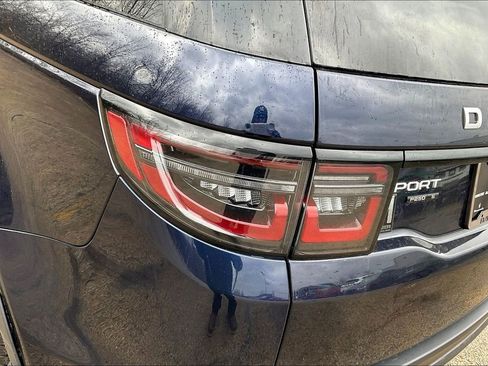 Used 2020 Land Rover Discovery Sport S image 23