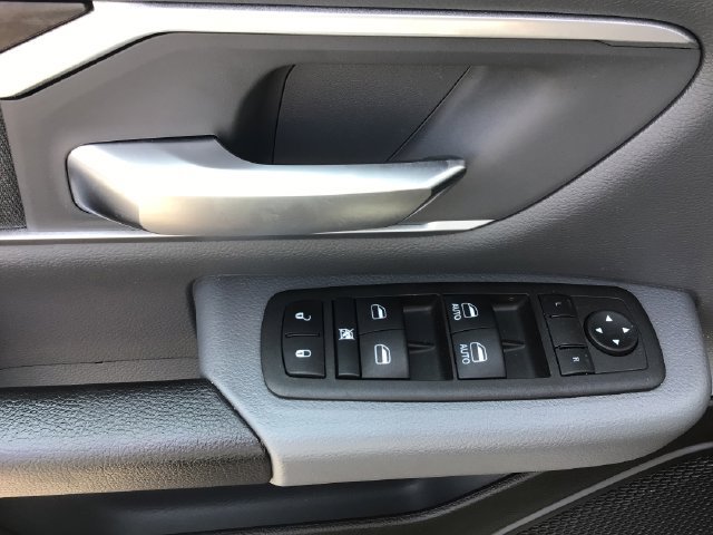 Used 2022 RAM 1500 Big Horn AWD/4WD image 22