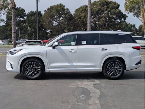 New 2026 Lexus TX 350 AWD image 8