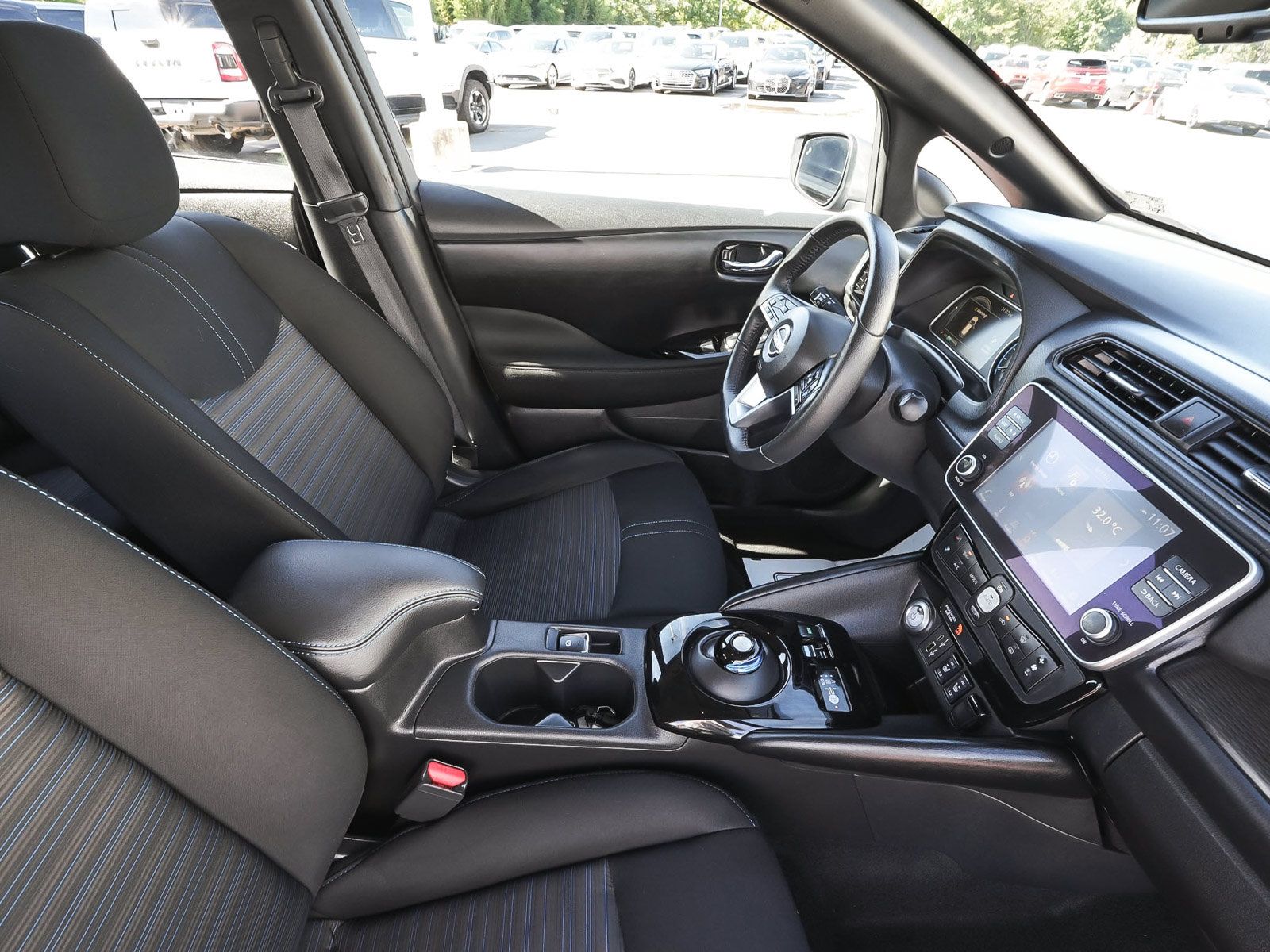 Used 2023 Nissan Leaf SV Plus FWD image 40