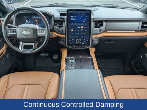 Used 2023 Ford Expedition Platinum image 19