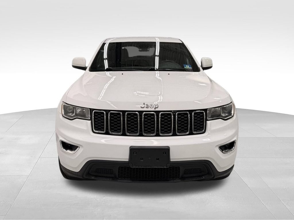 Used 2020 Jeep Grand Cherokee Laredo AWD/4WD image 8